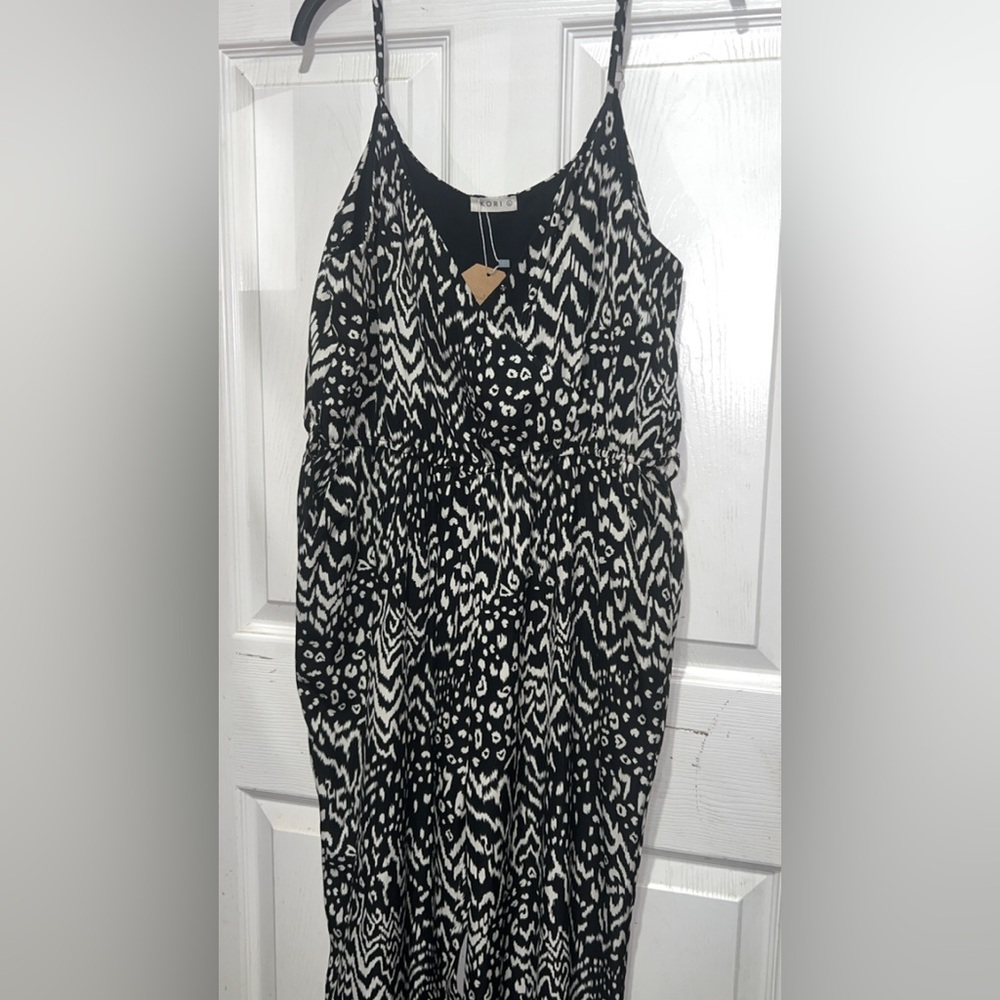 Kori black and white animal print jumpsuit #jumpsuit #animalprint - Picture 1 of 8